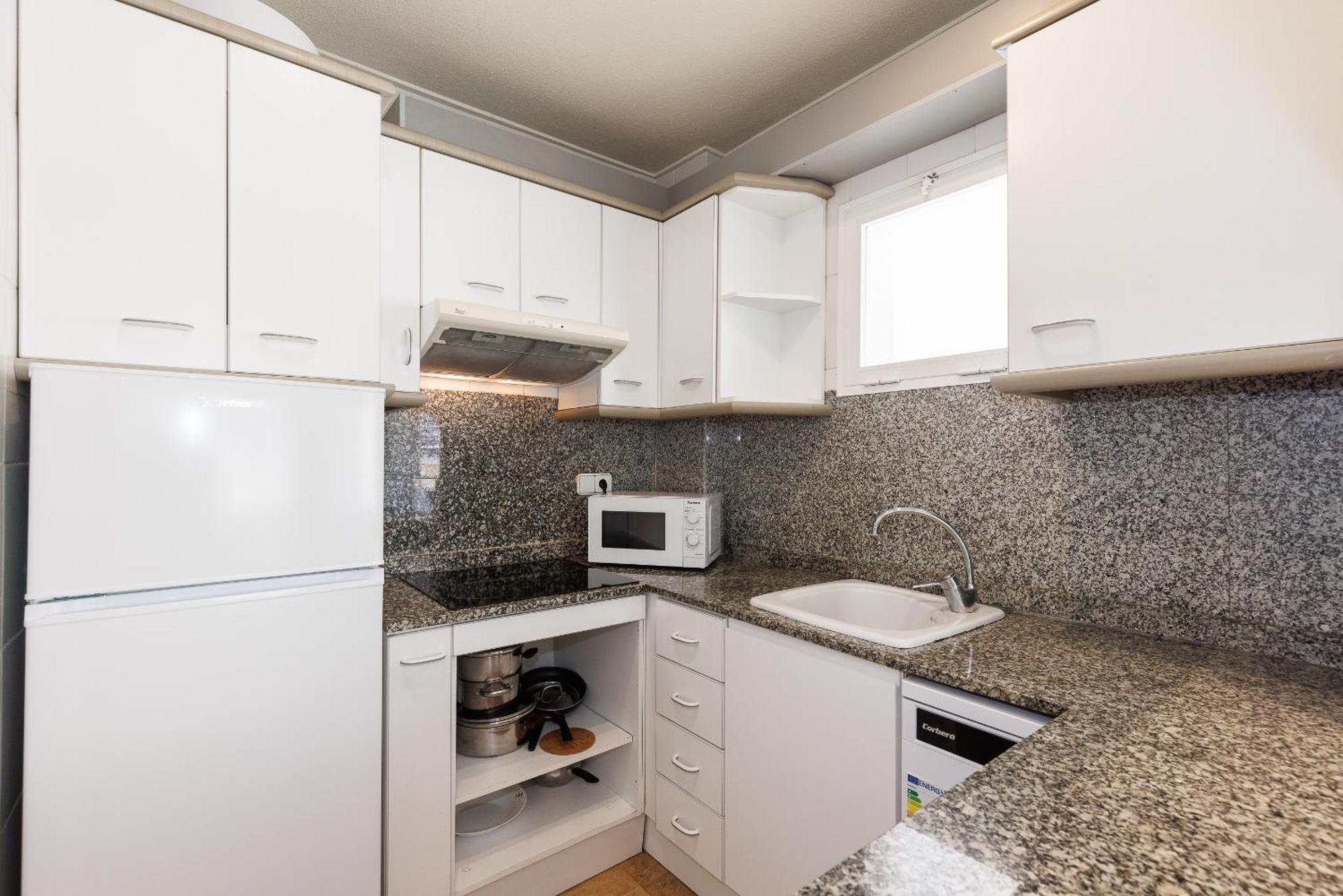 Uhc Center Apartments Salou Bilik gambar